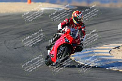 media/May-15-2022-SoCal Trackdays (Sun) [[33a09aef31]]/Turns 9 and 8 Set 1 (750am)/